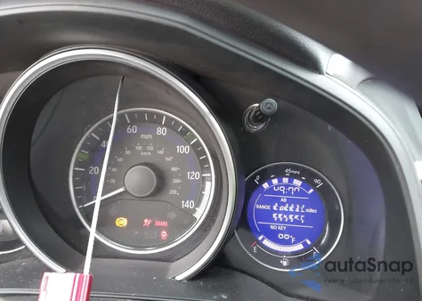 2015 Honda Fit Ex/Ex-L z USA, uszkodzony, nr VIN 3HGGK5H84FM705830